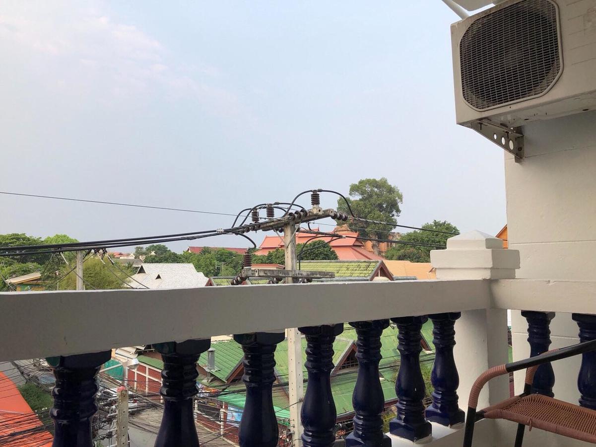 Hp House Cafe' Hotel Chiang Mai Ngoại thất bức ảnh
